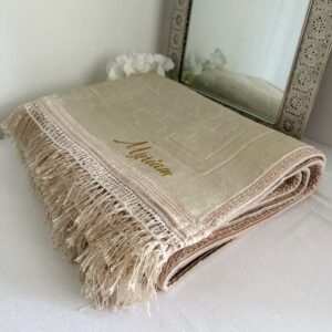 Tapis de prière beige